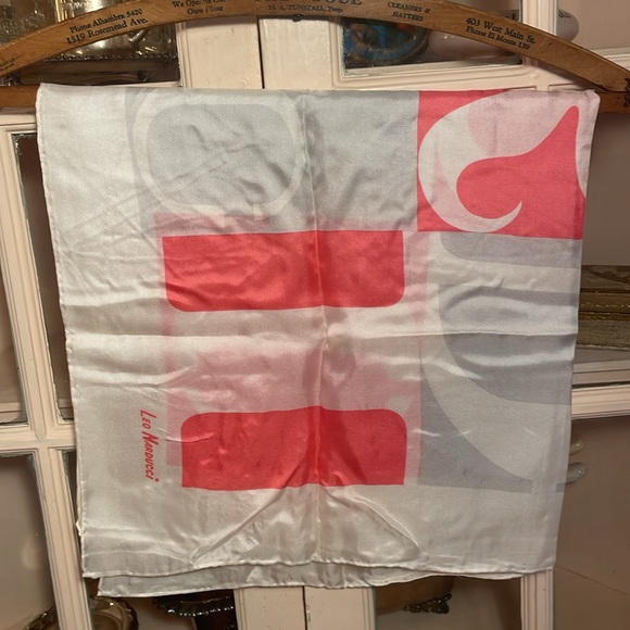 LEO NARDUCCI 100% silk scarf with coral abstract print. Made in Japan - Picture 11 of 16